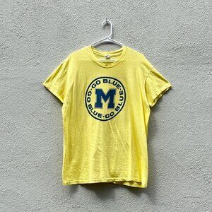 Vintage Men's 70s Go Blue University of Michigan Yellow Graphic T-shirt Size XL